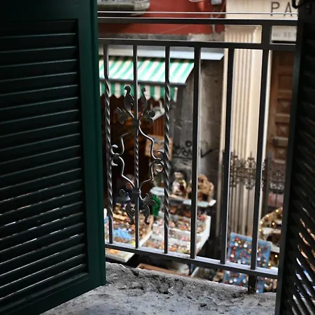 Il Rifugio Di Beppe Apartment Naples Exterior photo
